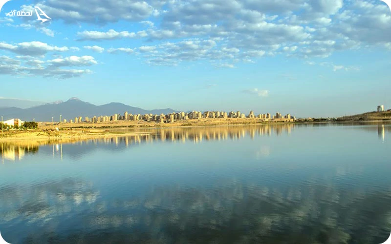 چه زمانی از دریاچه شورابیل بازدید کنیم؟